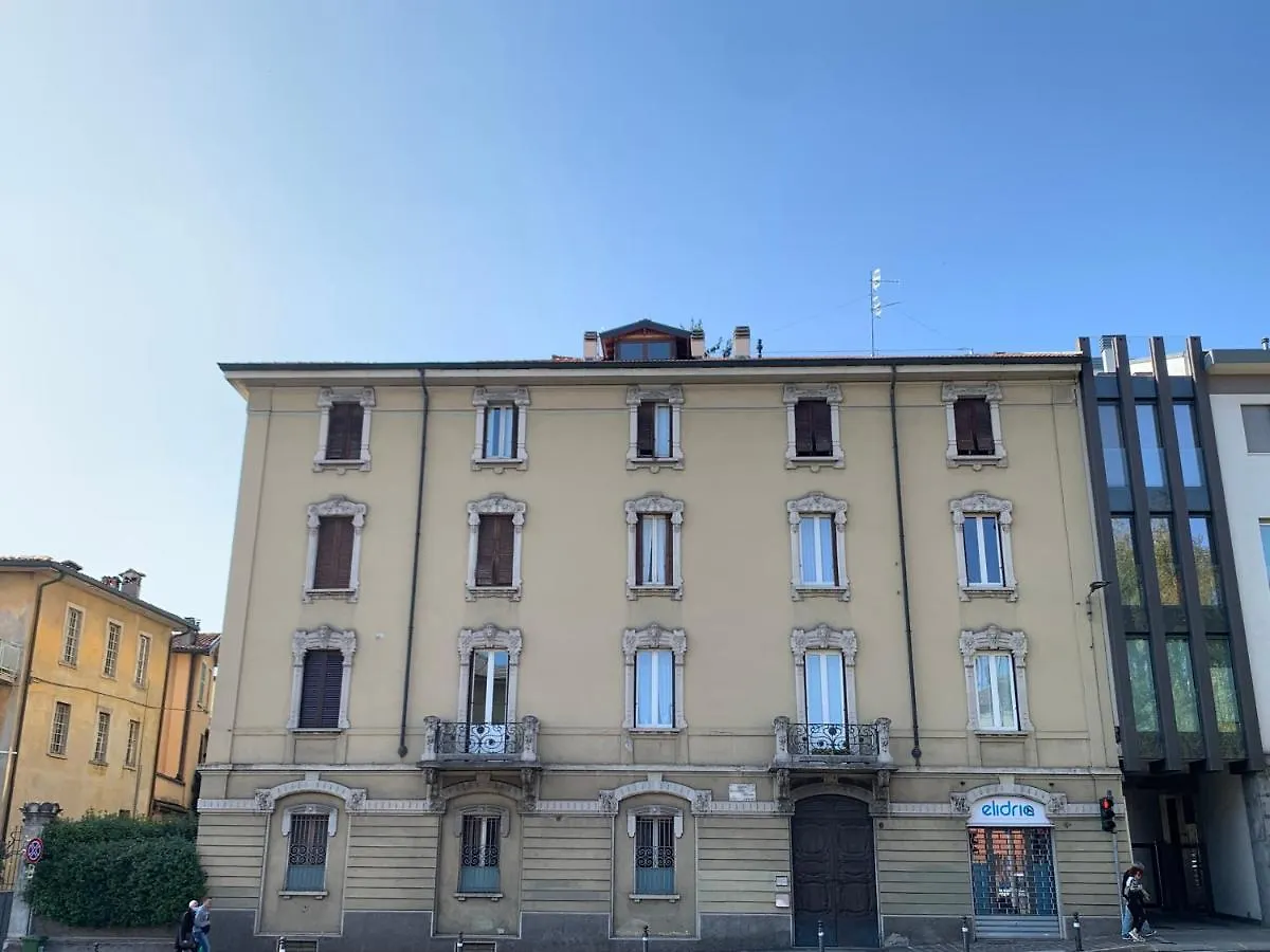 Ferienwohnung Casa Gregis - Museums Area - 10 Min Walk To Upper Town Bergamo 0*,