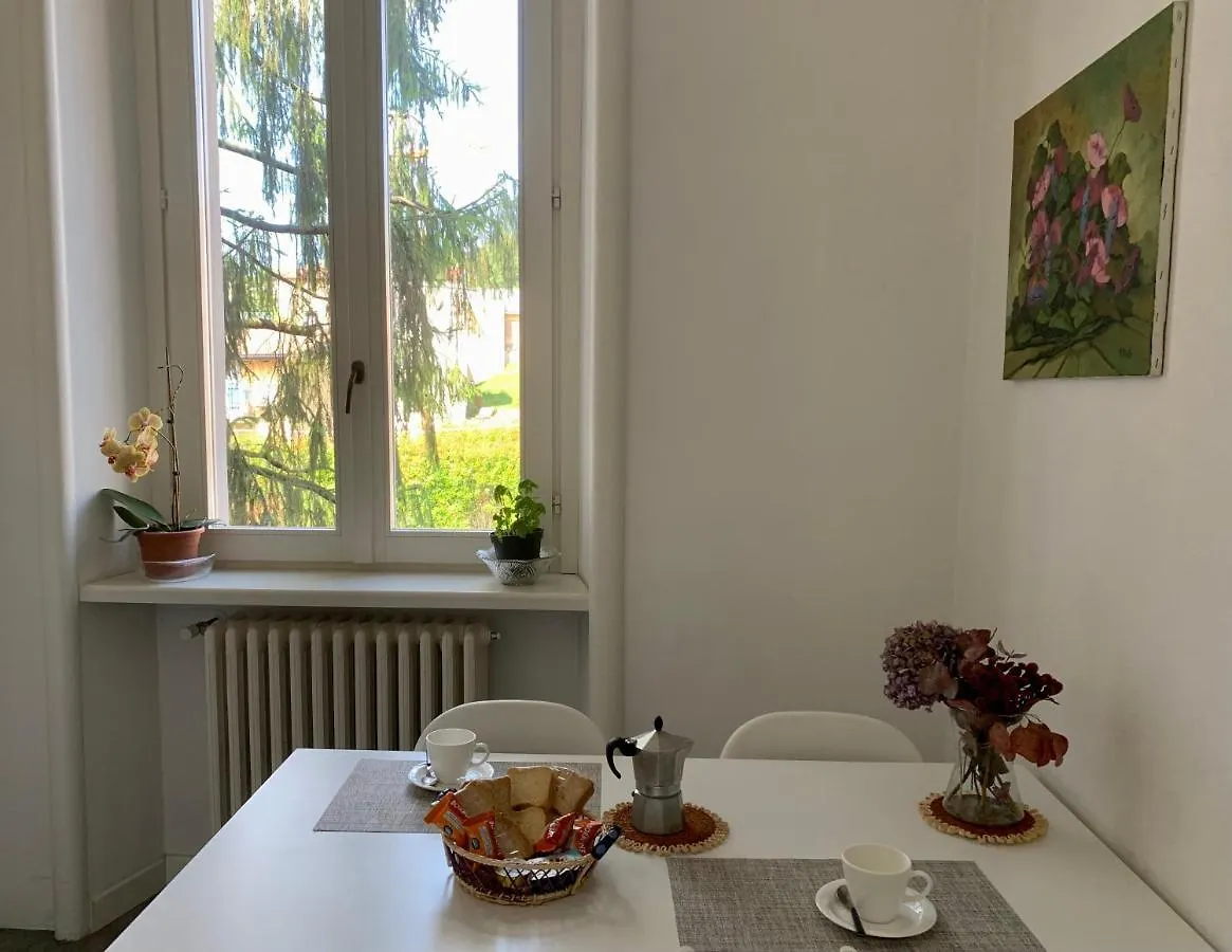 Apartment Ferienwohnung Casa Gregis - Museums Area - 10 Min Walk To Upper Town Bergamo